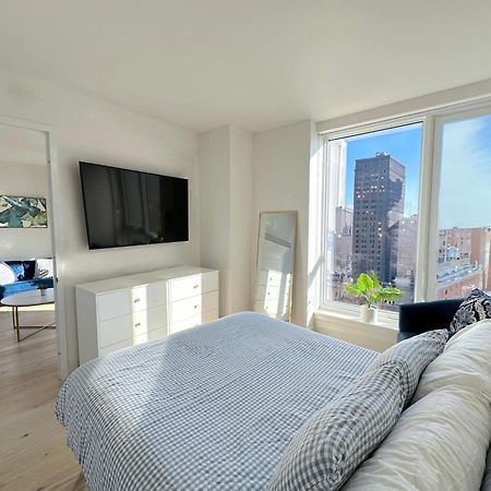 Large 1 Bedroom - Private Balcony - Luxury Building - Manhattan ニューヨーク エクステリア 写真